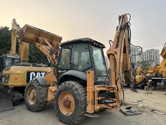 กรณี 695SR เครื่องบรรทุกถังถังถังถังถังถังถังถังถังถังถังถัง 4 ล้อ