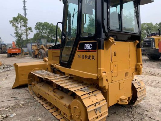 รุ่นเดิมของญี่ปุ่น มินิ บูลโดเซอร์มือสอง Caterpillar D5C XL ใช้งานได้อย่างมั่นคง