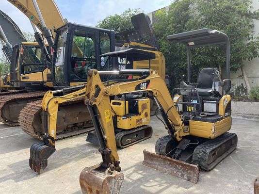 Caterpillar 301.5CR เครื่องขุดมือสอง ขนาดเล็ก มีสีเดิม