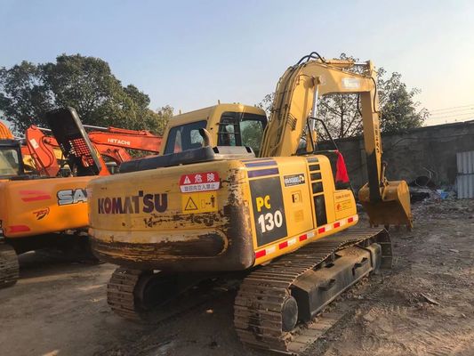ประหยัดพลังงาน ใช้ Komatsu PC130 6 Crawler ความมั่นคงสูง สีเดิม