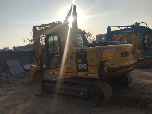 ประหยัดพลังงาน ใช้ Komatsu PC130 6 Crawler ความมั่นคงสูง สีเดิม