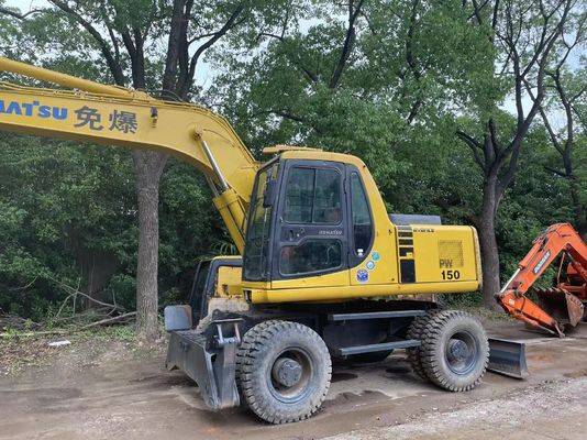 คอมแพคต์ญี่ปุ่น ใช้เครื่องขุด Komatsu PC150W-6 ใช้เครื่องขุดล้อ