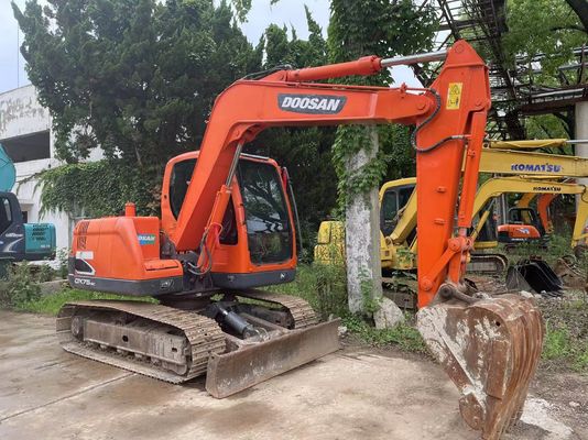 Doosan DX75-9C มือสอง มินิ Excavator 2017 ปี ความเห็นและความปลอดภัย