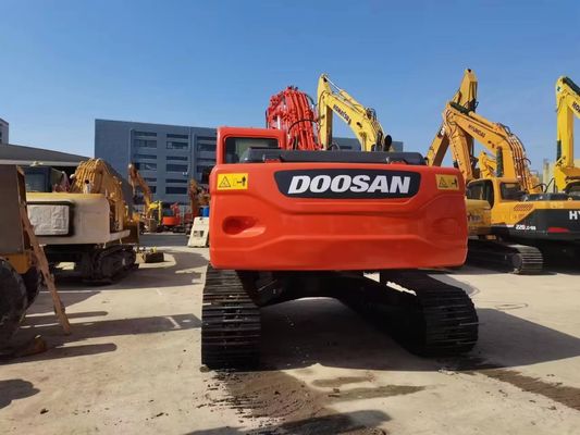 ของเกาหลีเดิม เครื่องขุดขนาดเล็กมือสอง Doosan DX225LC เครื่องขุดมือสอง Doosan