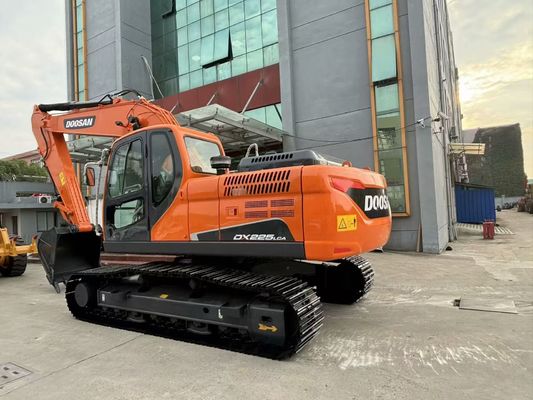 เกาหลีเดิม Doosan DX225LCA อุปกรณ์ขุดที่ใช้