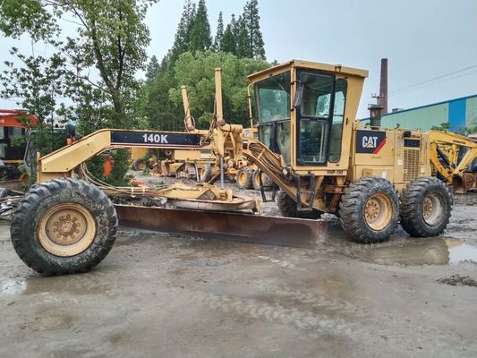 สหรัฐอเมริกาเดิม 140K ใช้ CAT Motor Grader ผลผลิตสูง ประหยัดเชื้อเพลิง