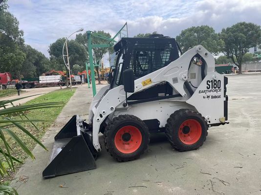 S180 Bobcat Skid Steer Loader สีเดิม มือสอง การบํารุงรักษาที่ต่ํา