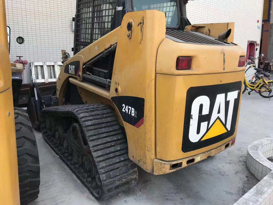 CAT 247B2 เครื่องบรรทุกสกิ๊ดสเตียร์มือสอง เครื่องบรรทุกสกิ๊ดสเตียร์ที่ใช้ได้นาน CAT