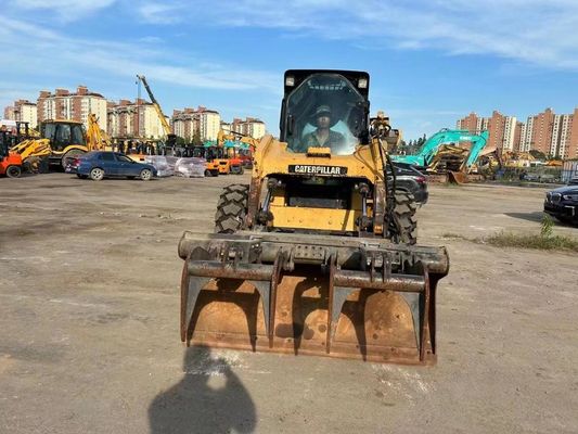 CAT 246C สีเดิม ใช้เครื่องชะนันสกิ๊ดสเตียร์โลเดอร์ ความปลอดภัยและความแม่นยํา ในสภาพดี