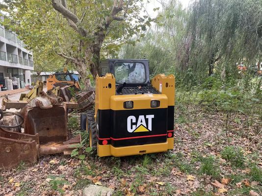 การทํางานที่ประสิทธิภาพ ใช้ CAT 226B สกิดสเตียร์โหลดอัตโนมัติ