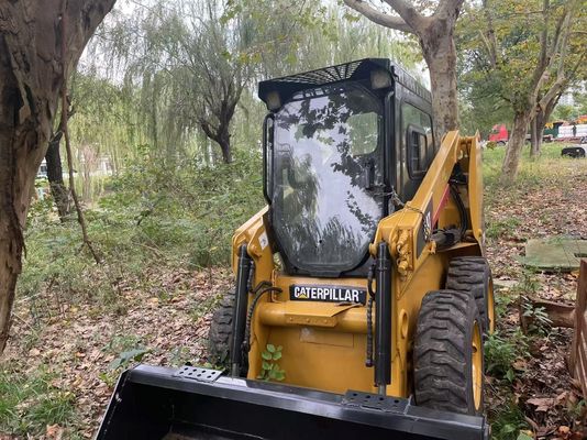 การทํางานที่ประสิทธิภาพ ใช้ CAT 226B สกิดสเตียร์โหลดอัตโนมัติ