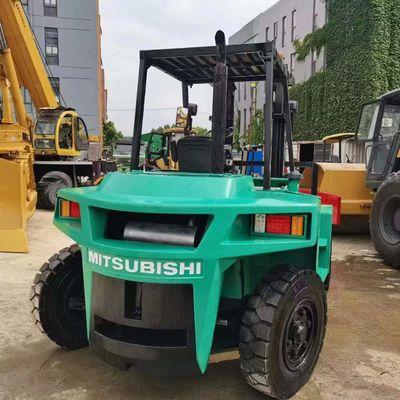 7 ตัน มิตซูบิชิ FD70 รถยกมือสอง รถยกมือสอง