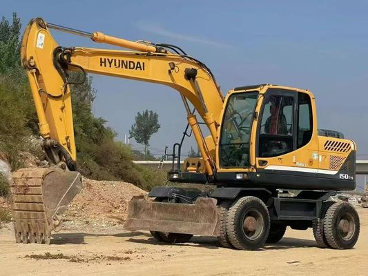 Hyundai R150W-9 เครื่องขุดล้อมือสอง 2015 ความแม่นยําสูงสําหรับการก่อสร้าง