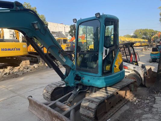 ญี่ปุ่นใช้เครื่องขุดขนาดเล็ก Kubota U40-5 ด้วยระบบไฮดรอลิกที่มีประสิทธิภาพ