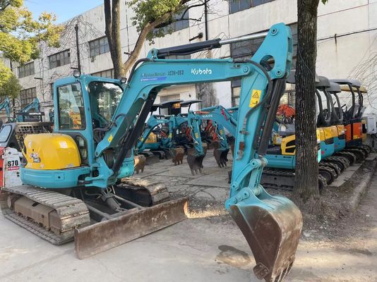 ญี่ปุ่นใช้เครื่องขุดขนาดเล็ก Kubota U40-5 ด้วยระบบไฮดรอลิกที่มีประสิทธิภาพ