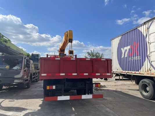 8 ตัน XCMG SQS200-4 รถบรรทุกติดตั้งเครนมือสองกับรถบรรทุก DongFeng ปี 2019