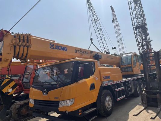 2021 ปีใช้รถบรรทุกเครน XCMG QY25K5F การดําเนินงานความปลอดภัย เครนเคลื่อนที่ 25 ตัน