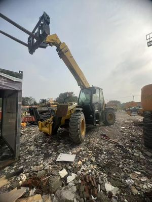 สีเดิมใช้ Telescopic Handlers XCMG XT680-170 การทํางานที่มั่นคง