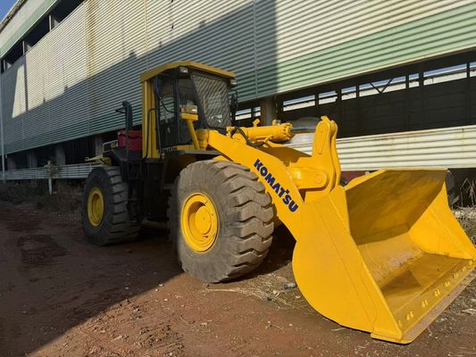 สีใหม่ WA470-3 เครื่องบรรทุกล้อ Komatsu ที่ใช้สําหรับการก่อสร้าง ตะวันออกกลาง