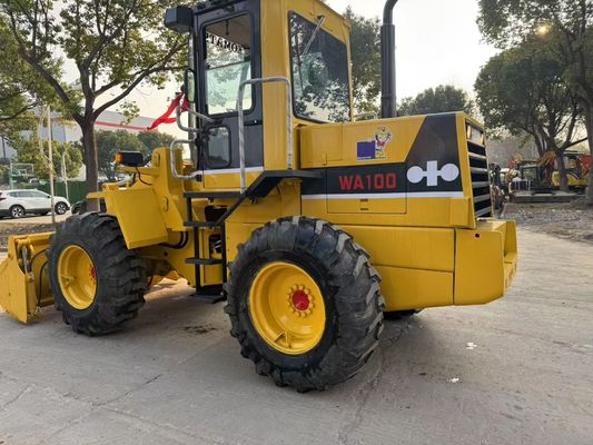 ของแท้ของญี่ปุ่น ใช้ Komatsu WA100-1 เครื่องบรรทุกล้อทํางานในสวน