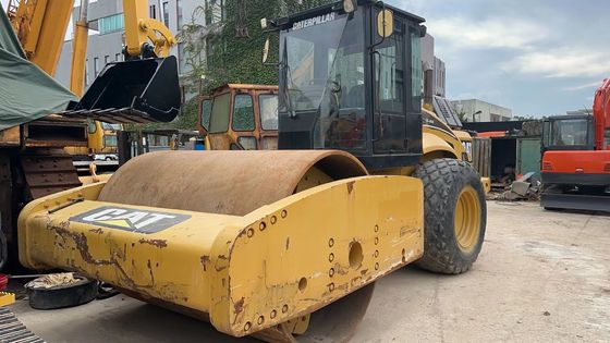 สีเดิม ใช้ Caterpillar CS-683E โรลเลอร์ถนนกลองเดียว สภาพดีเยี่ยม