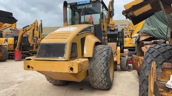 สีเดิม ใช้ Caterpillar CS-683E โรลเลอร์ถนนกลองเดียว สภาพดีเยี่ยม