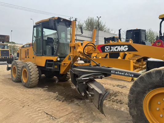 6 Drive Motor Grader 2023 ปีที่ใช้ XCMG GR2153 Motor Grader ประหยัดเชื้อเพลิงสําหรับการก่อสร้าง