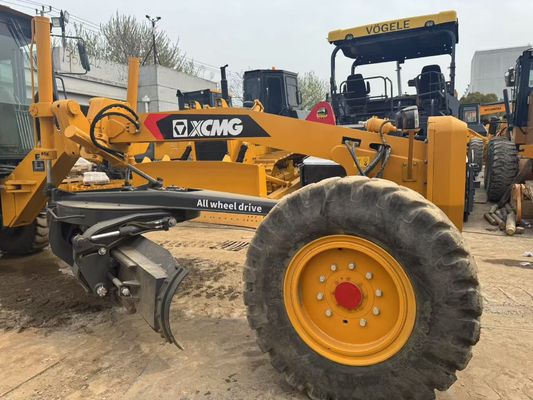 6 Drive Motor Grader 2023 ปีที่ใช้ XCMG GR2153 Motor Grader ประหยัดเชื้อเพลิงสําหรับการก่อสร้าง
