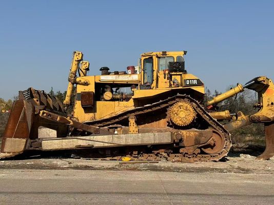 สีเดิม ใช้ Caterpillar D11R บูลโดเซอร์กับไฮดรอลิก Ripper