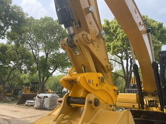 สภาพดี ใช้ Caterpillar 320GC Excavator ด้วยฮิดราูลิกฮิตช์