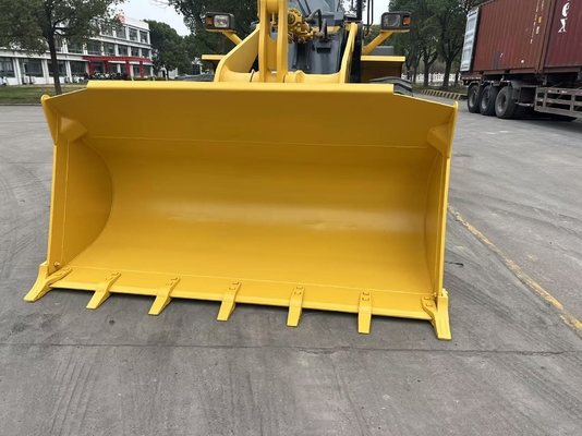 รถตักล้อยาง Komatsu WA320-5 ปี 2011 ญี่ปุ่นมือสอง สภาพดีเยี่ยม